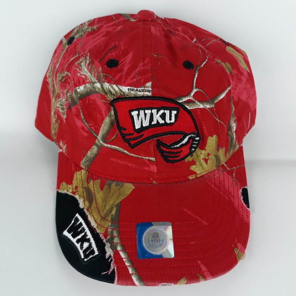 Western Kentucky University Hilltoppers Distressed